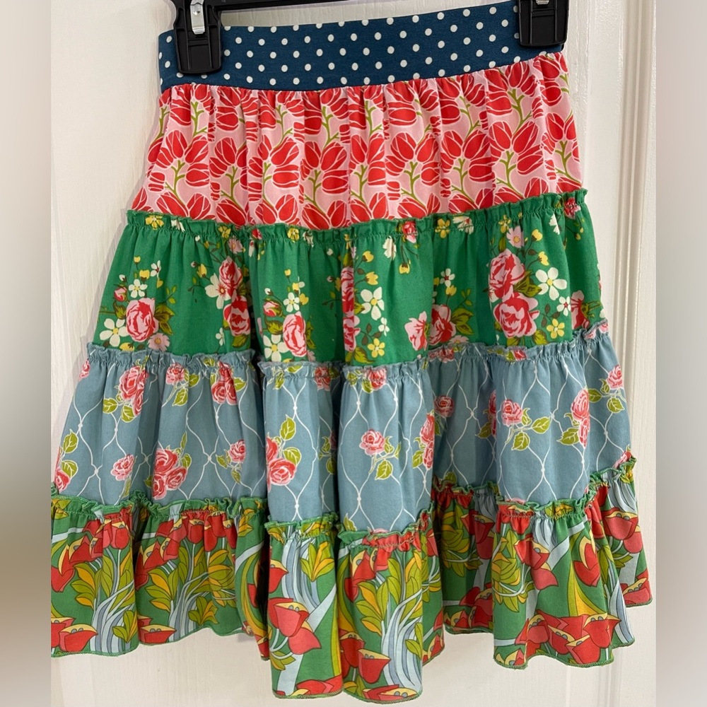Matilda Jane Main Street Skirt, size 4, EUC - Picture 2 of 4